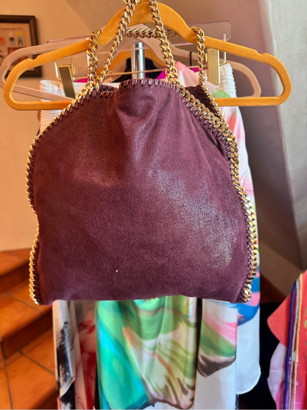 Stella McCartney Burgundy Suede-Look Shoulder Bag with Gold Chain Trim - Picture 3 of 8
